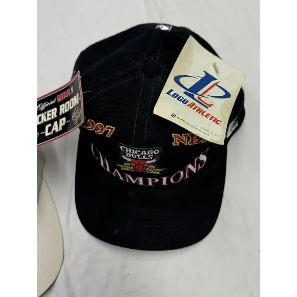 90s VTG CHICAGO BULLS Sports Specialties THREE PEAT 3 NBA Champions Hat SnapBack